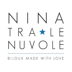 NINA TRA LE NUVOLE